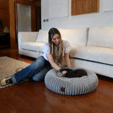 Cama tipo dona para perro | borde alto, base antideslizante